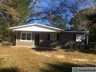 1250 Barker Drive W